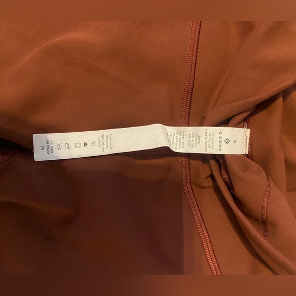 Lululemon leggings only worn once. They are in extremely good condition. - Picture 2 of 3
